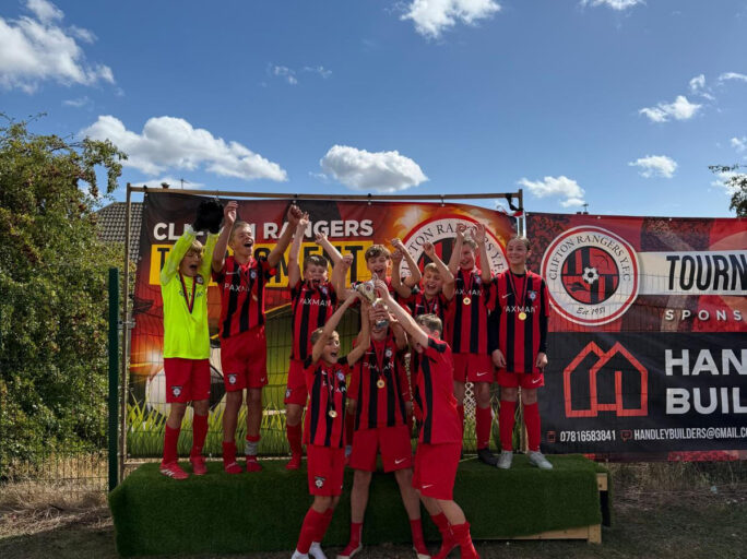 Our U12 Reds won the Clifton Gala!